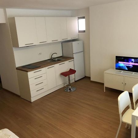 Aparthotel Elly Pomorie Bagian luar foto