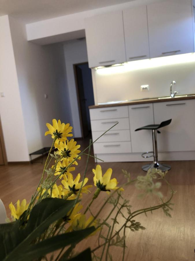 Aparthotel Elly Pomorie Bagian luar foto