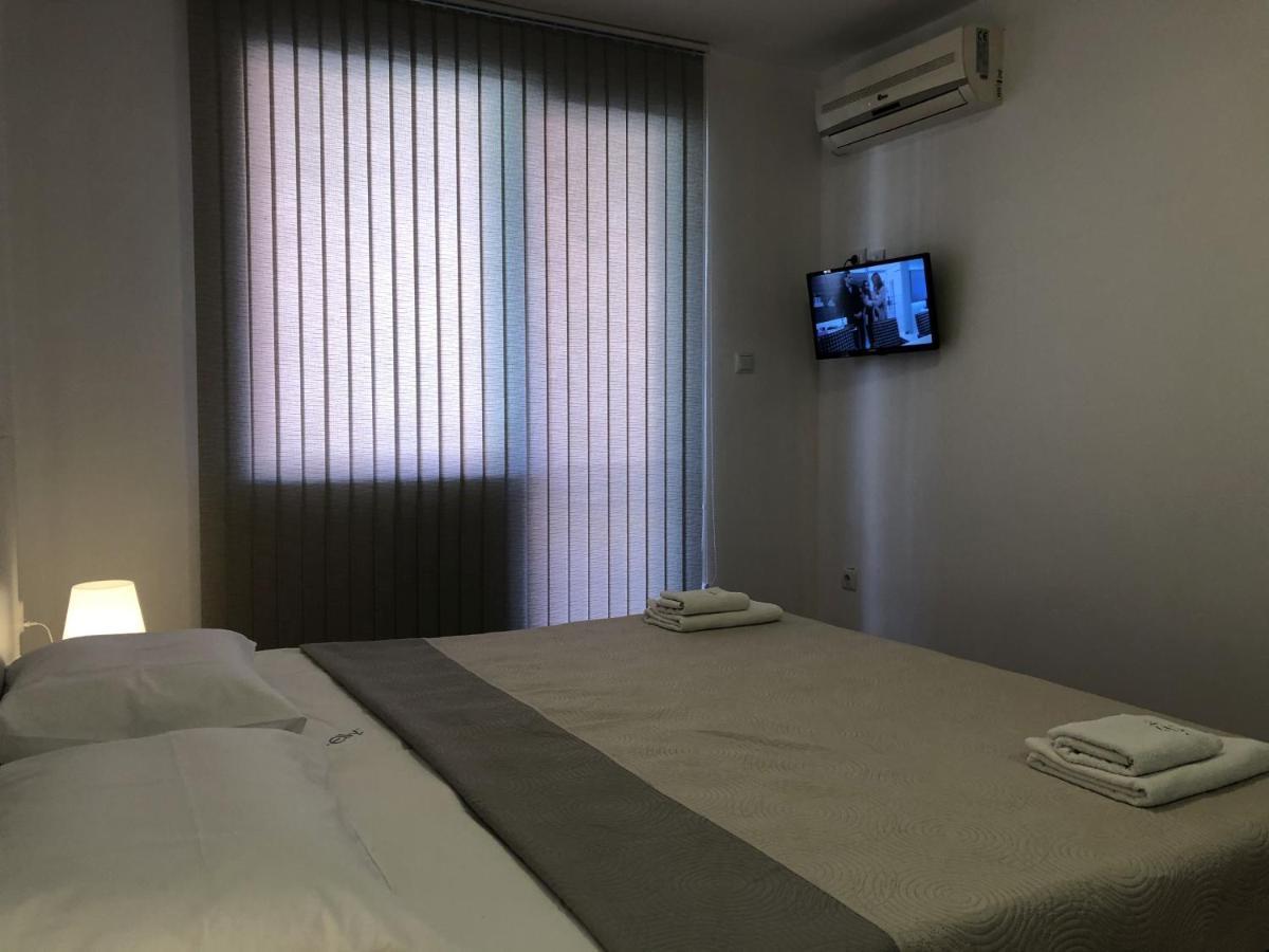 Aparthotel Elly Pomorie Bagian luar foto