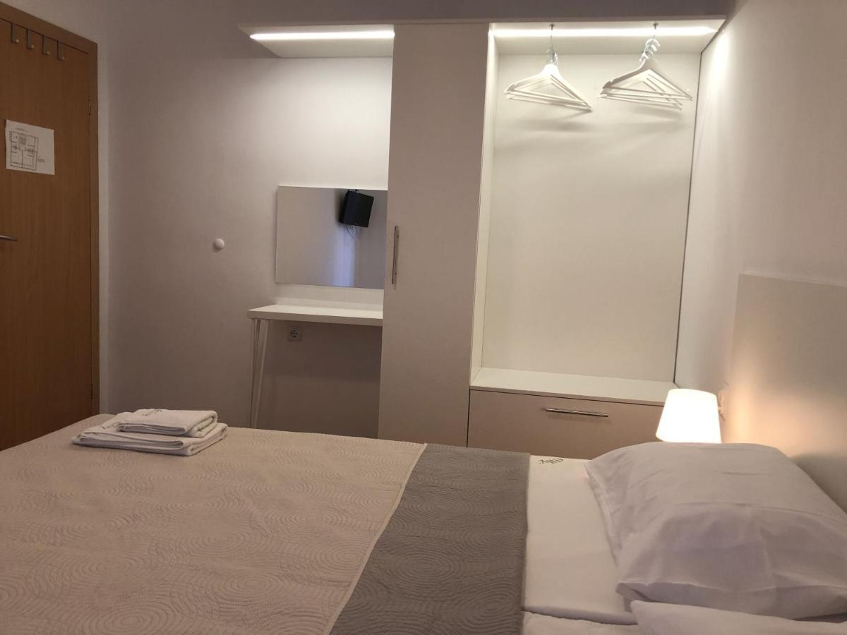 Aparthotel Elly Pomorie Bagian luar foto