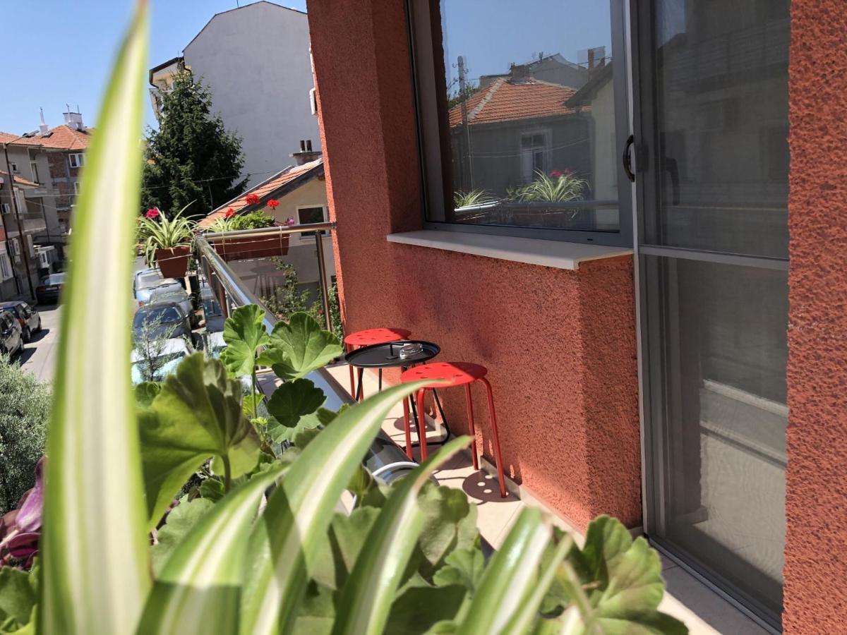 Aparthotel Elly Pomorie Bagian luar foto