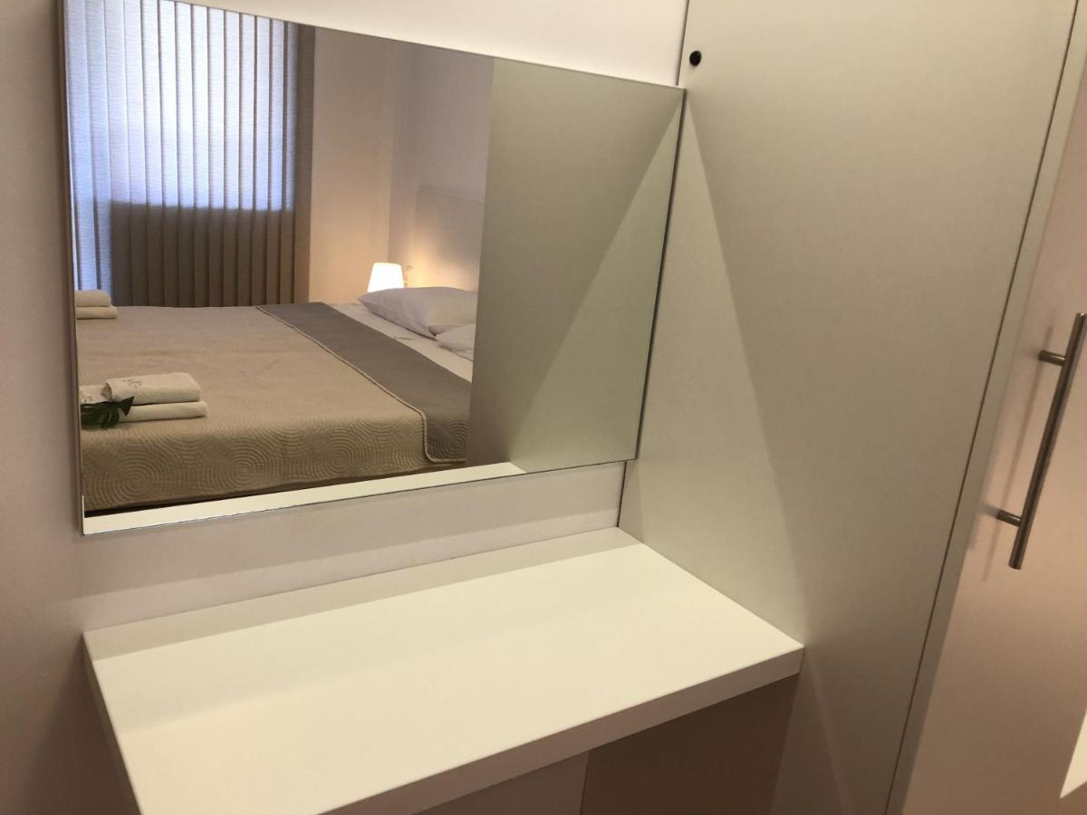 Aparthotel Elly Pomorie Bagian luar foto